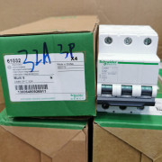 施耐德 Schneider Electric  3P MCB 